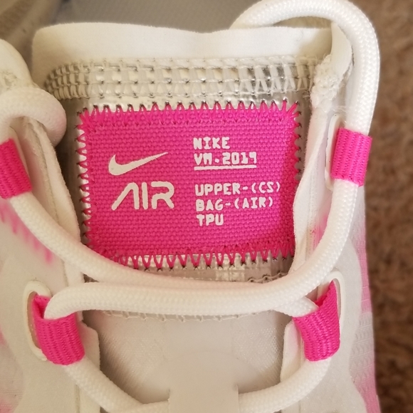 NWOT Nike Air Vapormax - Picture 6 of 8